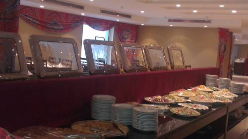 Imagen de los interiores del Hotel Ajyad Crom. Foto 5