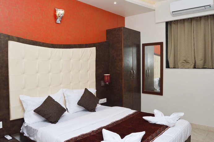 Imagen de los interiores del Hotel Ak International. Foto 19