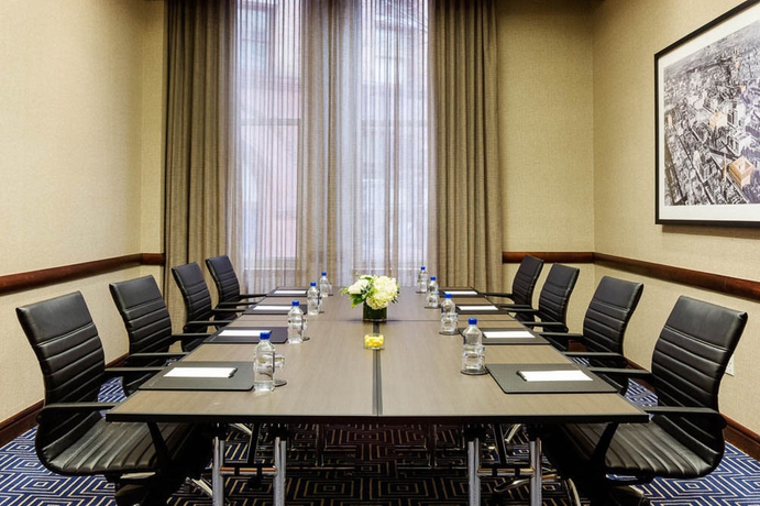 Imagen de los interiores del Hotel Aka Back Bay. Foto 18