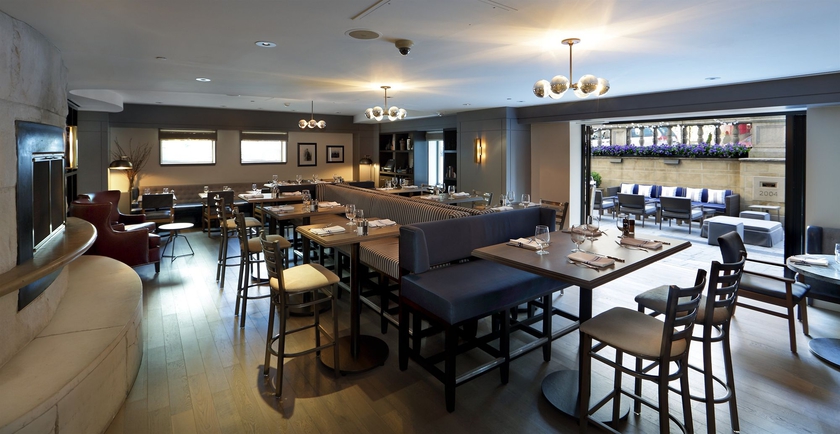 Imagen del bar/restaurante del Hotel Aka Back Bay. Foto 14