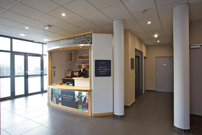 Imagen general del Hotel Aka Lodge Lyon Est. Foto 7