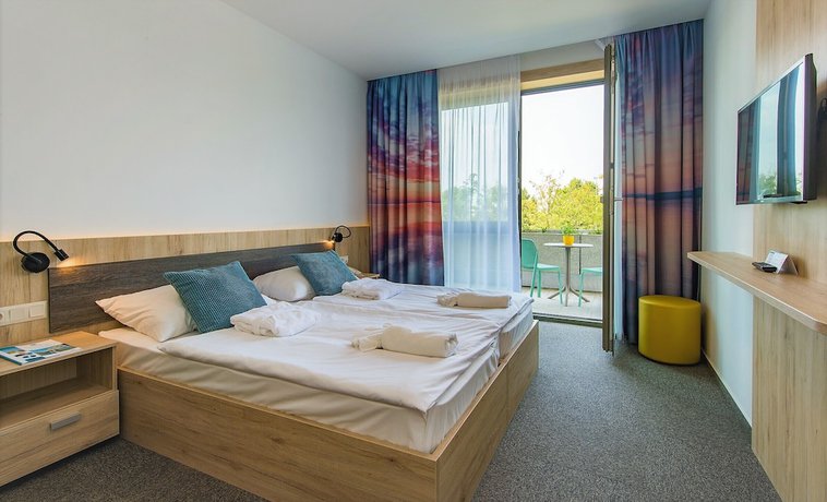 Imagen de la habitación del Hotel Akad&eacute;mia. Foto 4