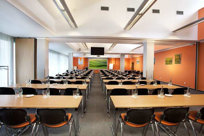 Imagen de los interiores del Hotel Akademie Naháč. Foto 16