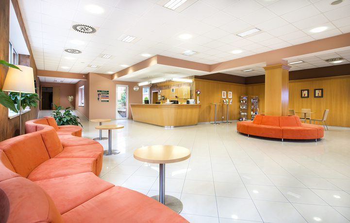 Imagen de los interiores del Hotel Akademie Naháč. Foto 19