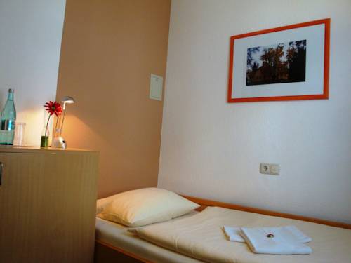 Imagen de la habitación del Hotel Akademiehotel Jena. Foto 7