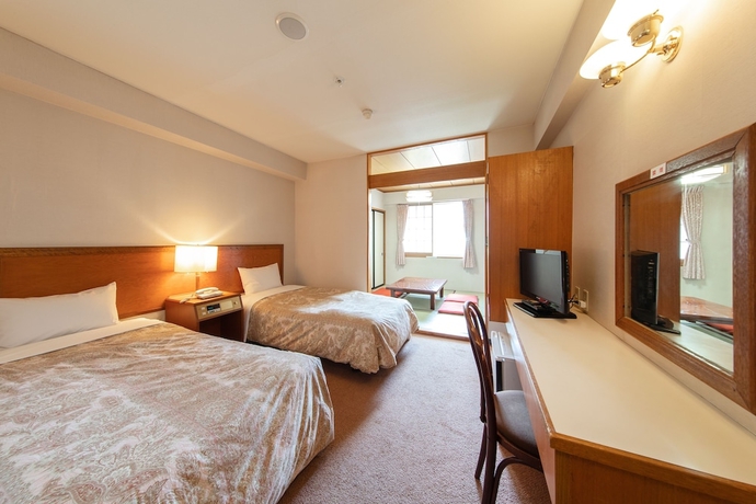 Imagen de la habitación del Hotel Akakura. Foto 5