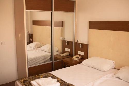 Imagen general del Hotel Akalia Suite Hotel & SPA. Foto 4
