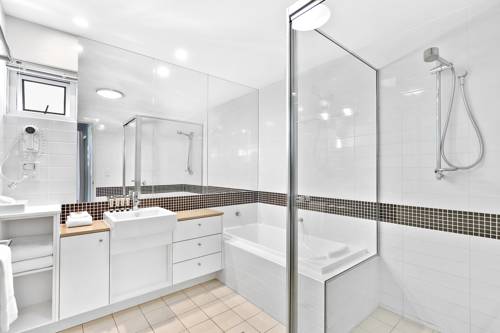 Imagen de la habitación del Hotel Akama Resort. Foto 3