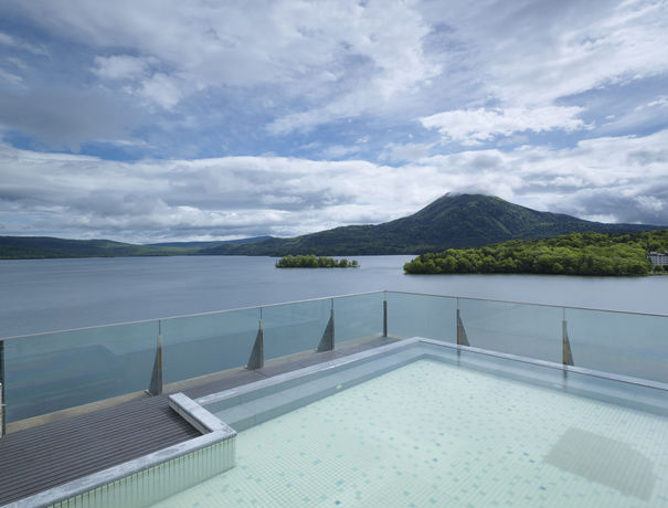 Imagen de los exteriores del Hotel Akan Yuku No Sato Tsuruga. Foto 13