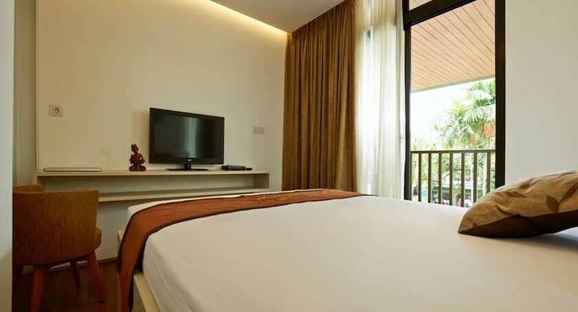Imagen de la habitación del Hotel Akanaka. Foto 16