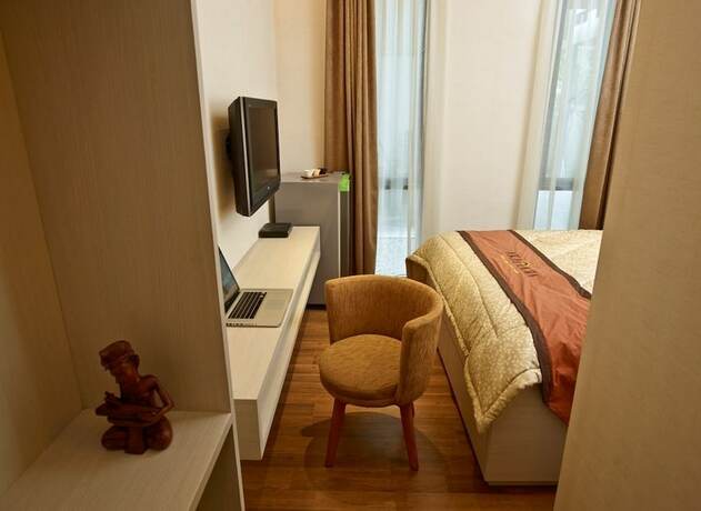 Imagen de la habitación del Hotel Akanaka. Foto 19
