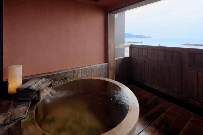 Imagen de la habitación del Hotel Akaneironoumi Arujisu. Foto 11