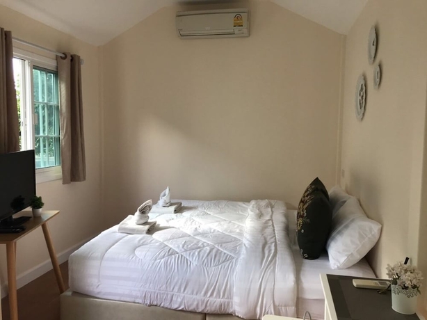 Imagen de la habitación del Hotel Akantuka Homestay. Foto 5