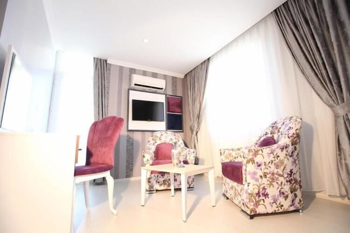 Imagen de la habitación del Hotel Akar. Foto 16