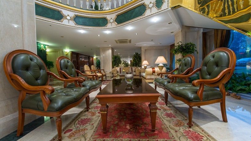 Imagen de los interiores del Hotel Akar International. Foto 14