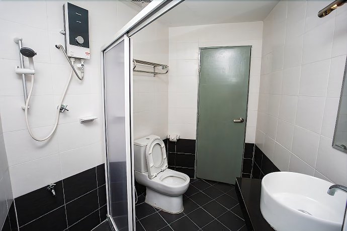 Imagen de la habitación del Hotel Akar Jalan Tar. Foto 10