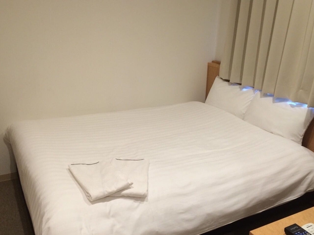 Imagen de la habitación del Hotel Akasaka Crystal. Foto 4