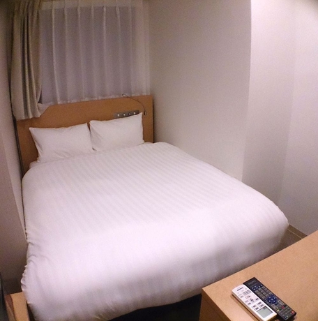 Imagen de la habitación del Hotel Akasaka Crystal. Foto 8
