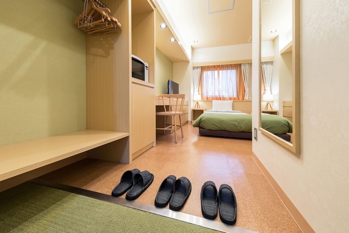 Imagen de la habitación del Hotel Akasaka Yoko. Foto 4