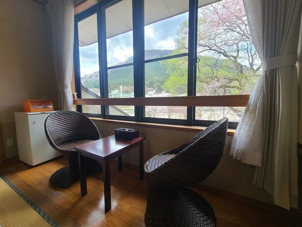Imagen general del Hotel Akasawa Onsen Ryokan. Foto 4