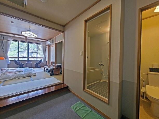 Imagen de la habitación del Hotel Akasawa Onsen Ryokan. Foto 19