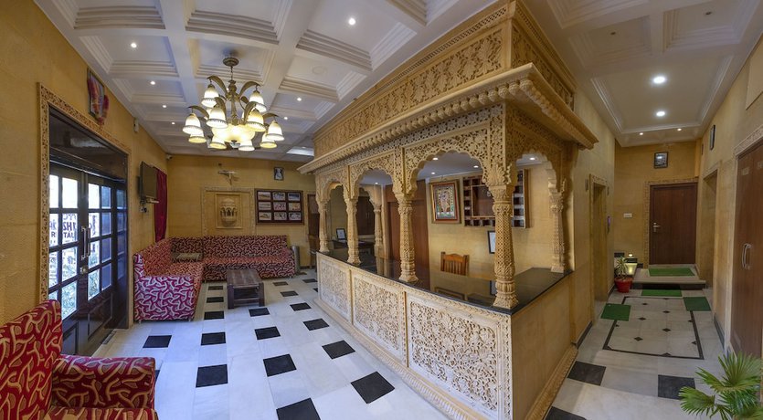 Imagen de los interiores del Hotel Akashdeep. Foto 18