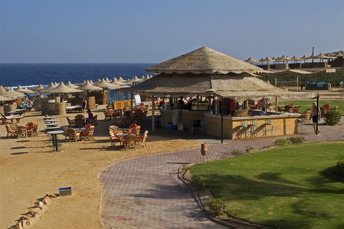 Imagen de los exteriores del Hotel Akassia Swiss Resort. Foto 8