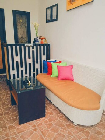 Imagen de los interiores del Hotel Akatara Stay Jimbaran. Foto 33