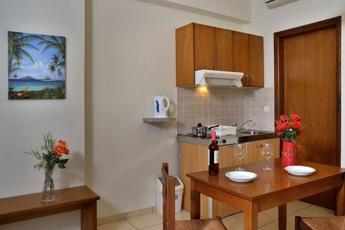 Imagen de la habitación del Hotel Akatos. Foto 9