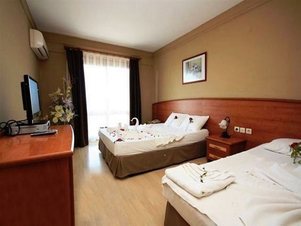 Imagen general del Hotel Akay Garden Resort. Foto 2