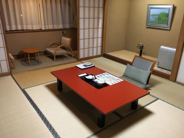 Imagen de la habitación del Hotel Akayu Onsen Gotenmori. Foto 4
