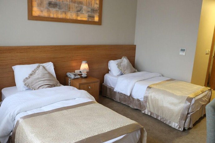 Imagen de la habitación del Hotel Akbak. Foto 12