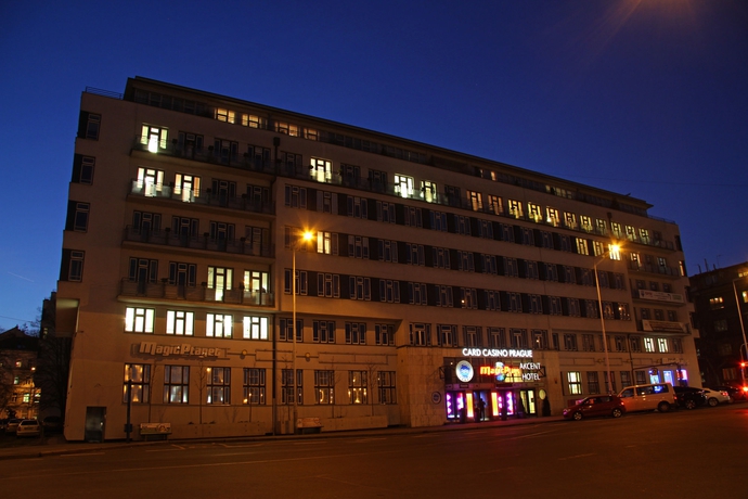 Imagen general del Hotel Akcent. Foto 3