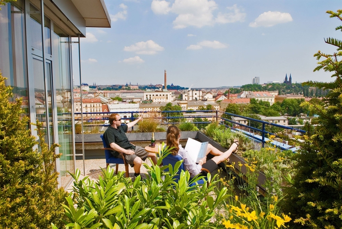 Imagen de la habitación del Hotel Akcent. Foto 14