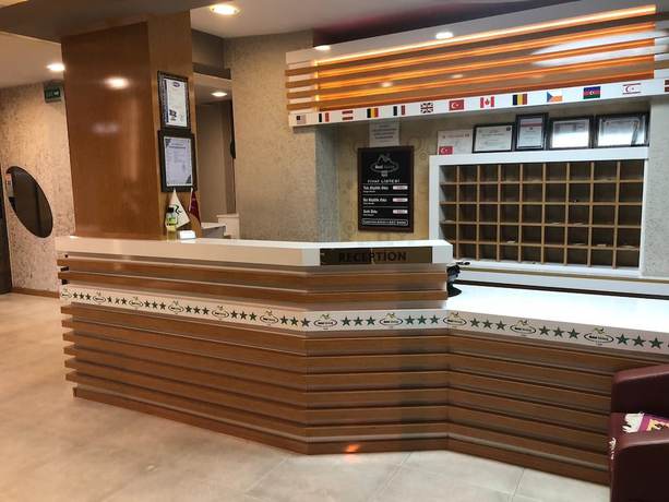 Imagen de los interiores del Hotel Akdag. Foto 19