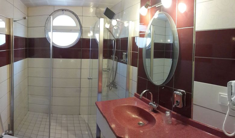 Imagen de la habitación del Hotel Akdag. Foto 16