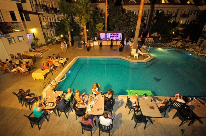 Imagen general del Hotel Akdeniz Beach. Foto 2