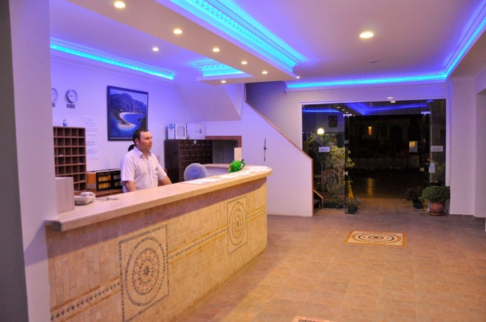 Imagen general del Hotel Akdeniz Beach. Foto 9