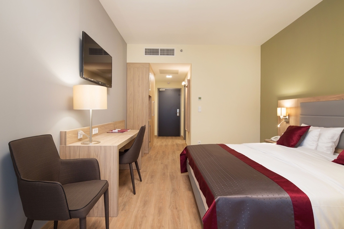 Imagen de la habitación del Hotel Akeah Verdi Budapest. Foto 13