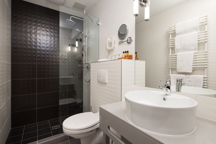 Imagen de la habitación del Hotel Akeah Verdi Budapest. Foto 14