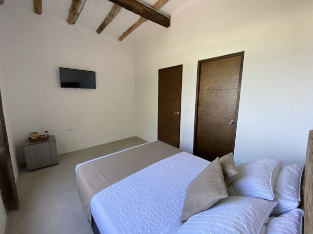 Imagen general del Hotel Akela Gaira. Foto 2