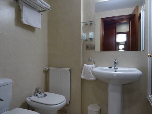 Imagen de la habitación del Hotel Akelarre. Foto 4