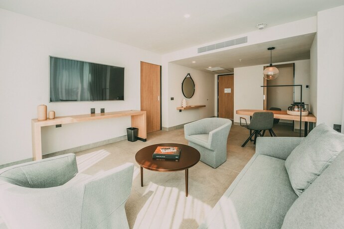 Imagen de la habitación del Hotel Aken Mind M&eacute;rida. Foto 11