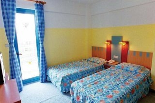 Imagen de la habitación del Hotel Akfen Club. Foto 2