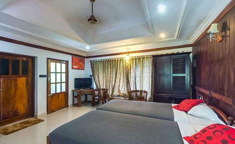 Imagen de la habitación del Hotel Akhil Beach Resort. Foto 17