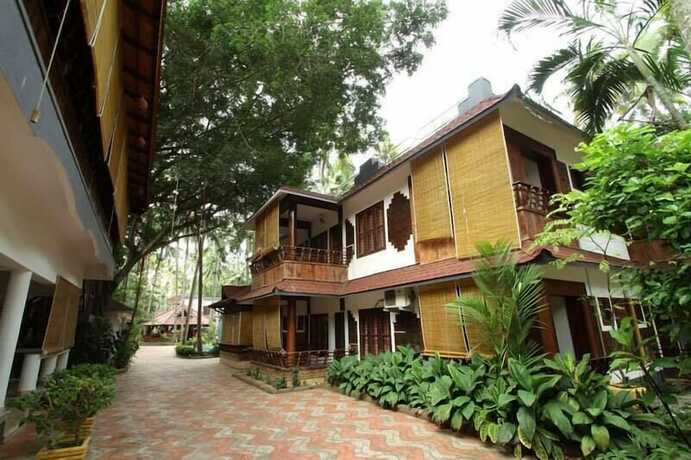 Imagen de la habitación del Hotel Akhil Beach Resort. Foto 19