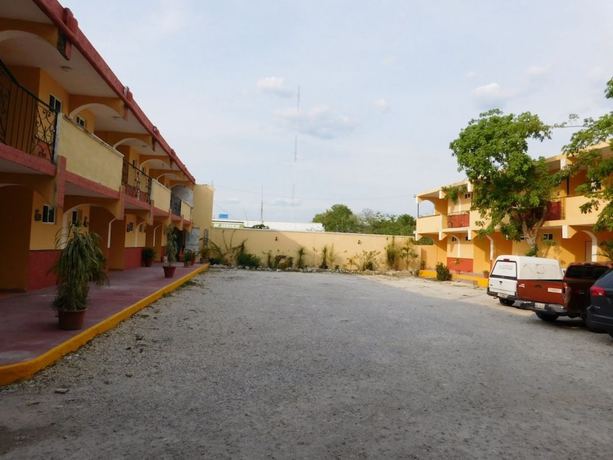 Imagen general del Hotel Akimpech. Foto 1