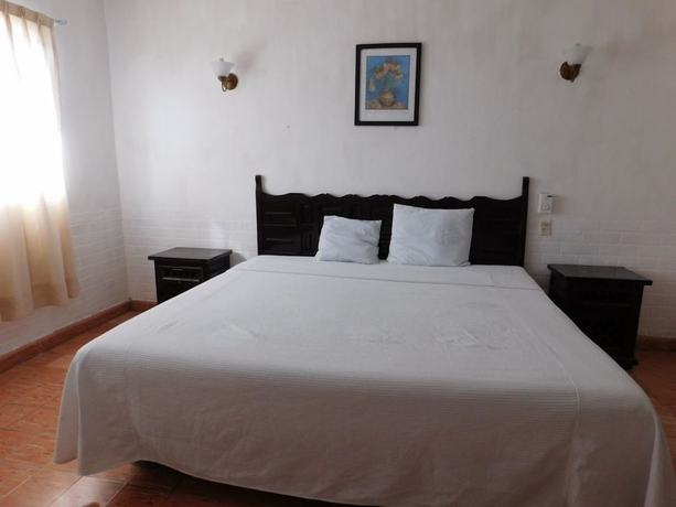 Imagen de la habitación del Hotel Akimpech. Foto 5