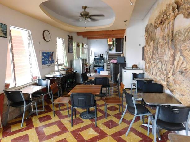 Imagen del bar/restaurante del Hotel Akimpech. Foto 4