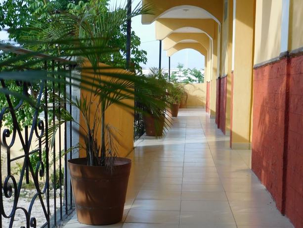 Imagen de los interiores del Hotel Akimpech. Foto 18